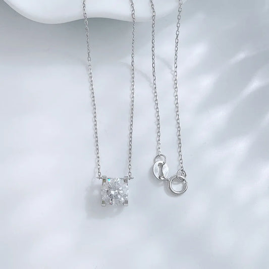1.13 ct Four-Prong Princess-Cut Lab-Grown Diamond Necklace in 18K White Gold – APYN0132-W