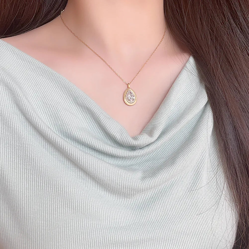 2.01 ct Statement Pear-Cut Lab-Grown Diamond Necklace in 18K Yellow Gold