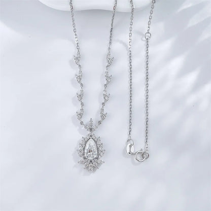 1.06 ct Statement Adjustable Pear-Cut Lab-Grown Diamond Necklace in 18K White Gold