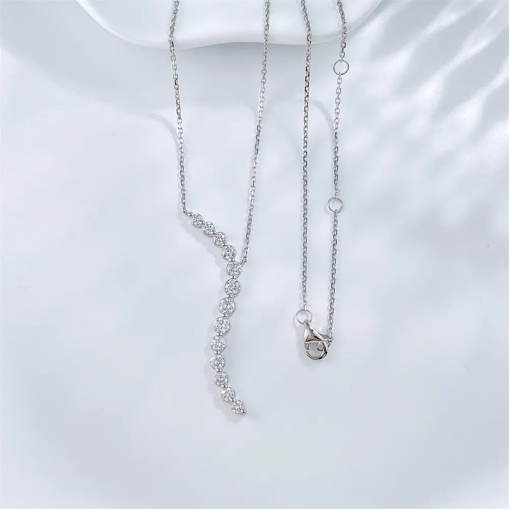 0.93 ctw Adjustable Round-Cut Lab-Grown Diamond Necklace in 18K White Gold