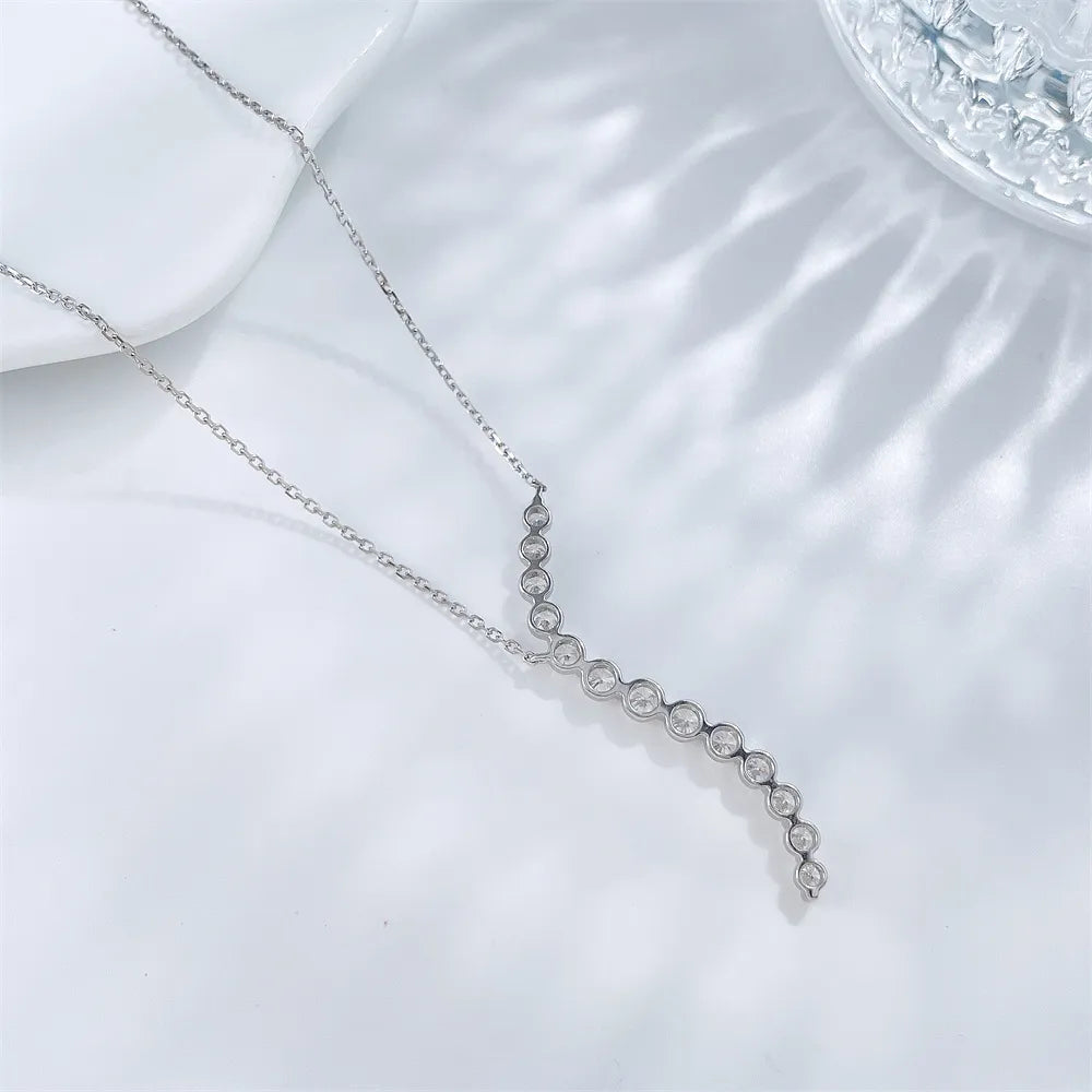 0.93 ctw Adjustable Round-Cut Lab-Grown Diamond Necklace in 18K White Gold