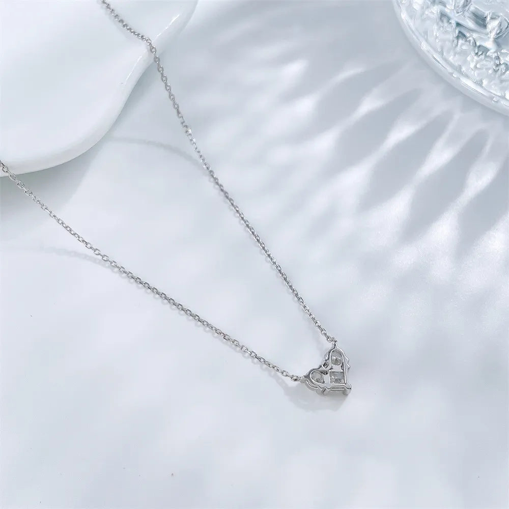 0.49 ctw Heart Adjustable Round-Cut Lab-Grown Diamond Necklace in 18K White Gold