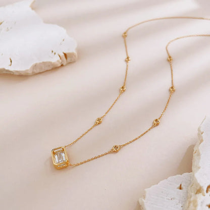 1.54 ct Minimalist Adjustable Emerald-Cut Lab-Grown Diamond Necklace in 18K Yellow Gold