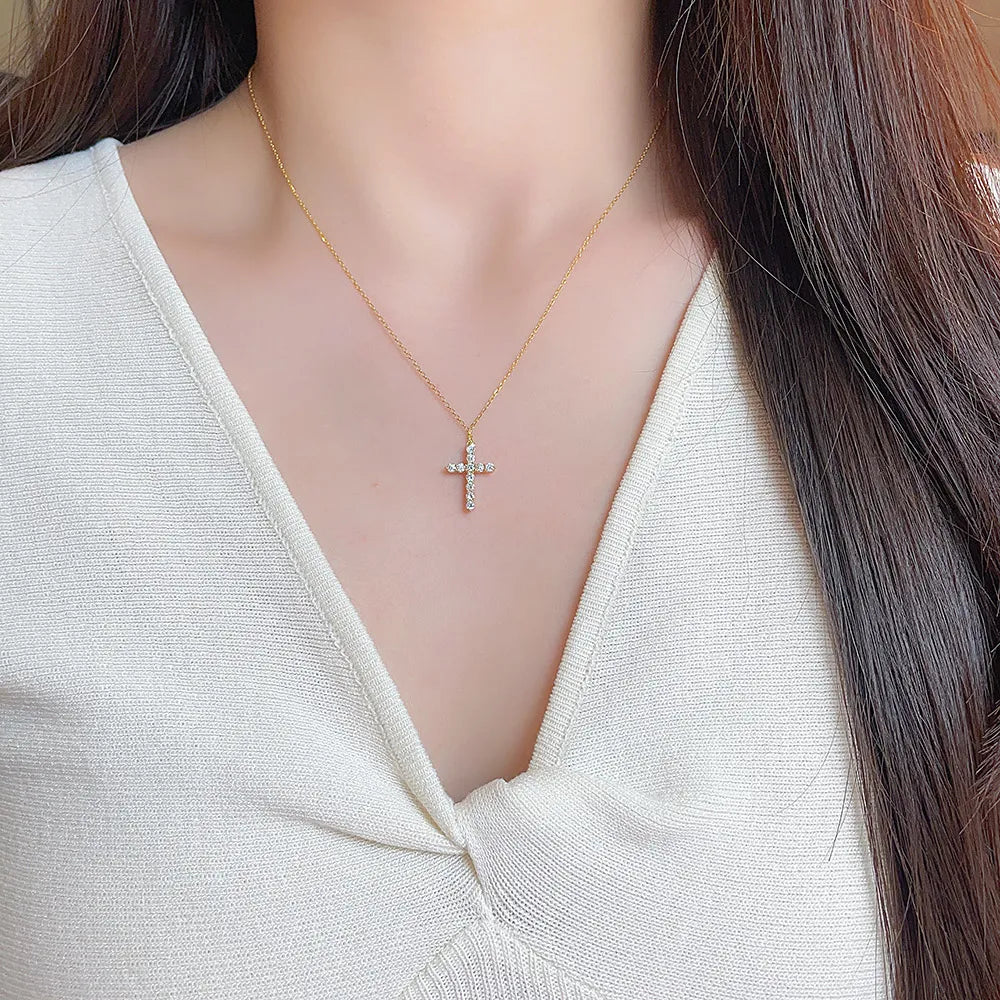 0.45 ctw Cross Adjustable Round-Cut Lab-Grown Diamond Necklace in 18K Yellow Gold