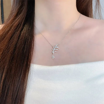 0.65 ct Vintage Pavé Pear-Cut Lab-Grown Diamond Necklace in 18K White Gold