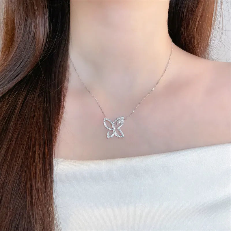 0.21 ct Four-Leaf Clover Pavé Round-Cut Lab-Grown Diamond Necklace in 18K White Gold