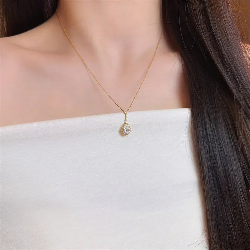 1.06 ct Vintage Adjustable Pear-Cut Lab-Grown Diamond Necklace in 18K Yellow Gold