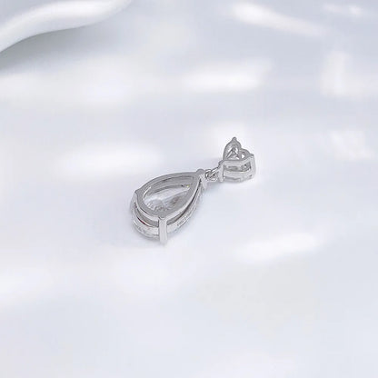 2.04 ct Pear-Cut Lab-Grown Diamond Pendant in PT950 Platinum