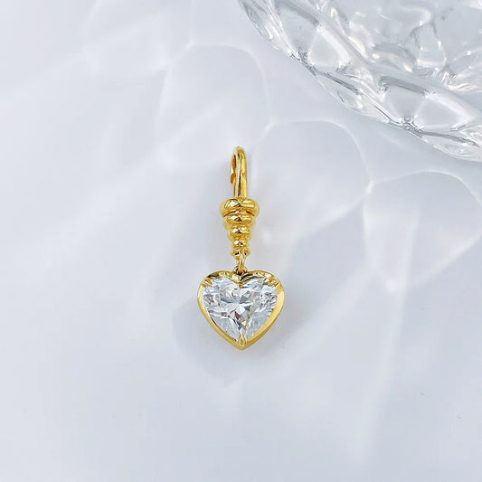 1.04 ct Three-Prong Heart-Cut Lab-Grown Diamond Pendant in 18K Yellow Gold