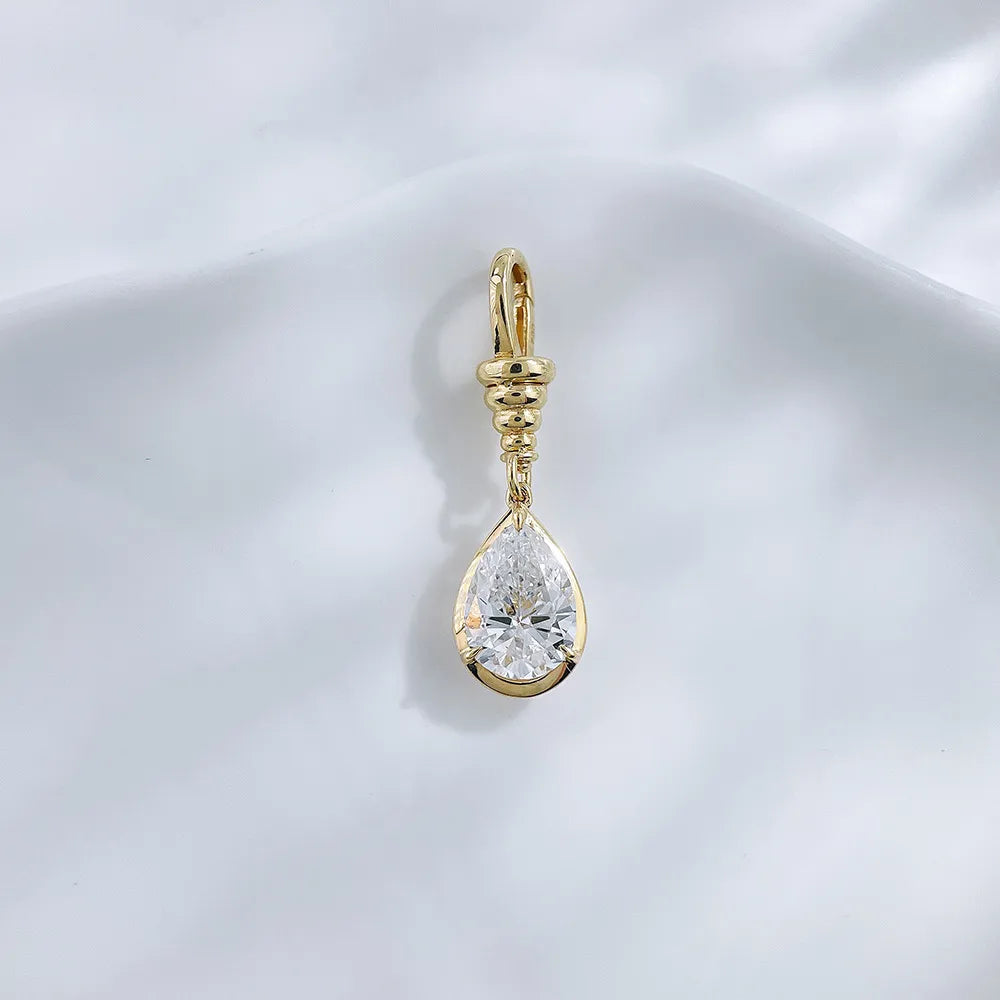 1.02 ct Minimalist Three-Prong Pear-Cut Lab-Grown Diamond Pendant in 18K Yellow Gold