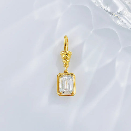 1.07 ct Four-Prong Emerald-Cut Lab-Grown Diamond Pendant in 18K Yellow Gold