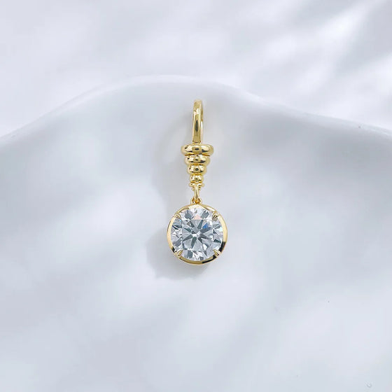 1.07 ct Celestial Four-Prong Round-Cut Lab-Grown Diamond Pendant in 18K Yellow Gold
