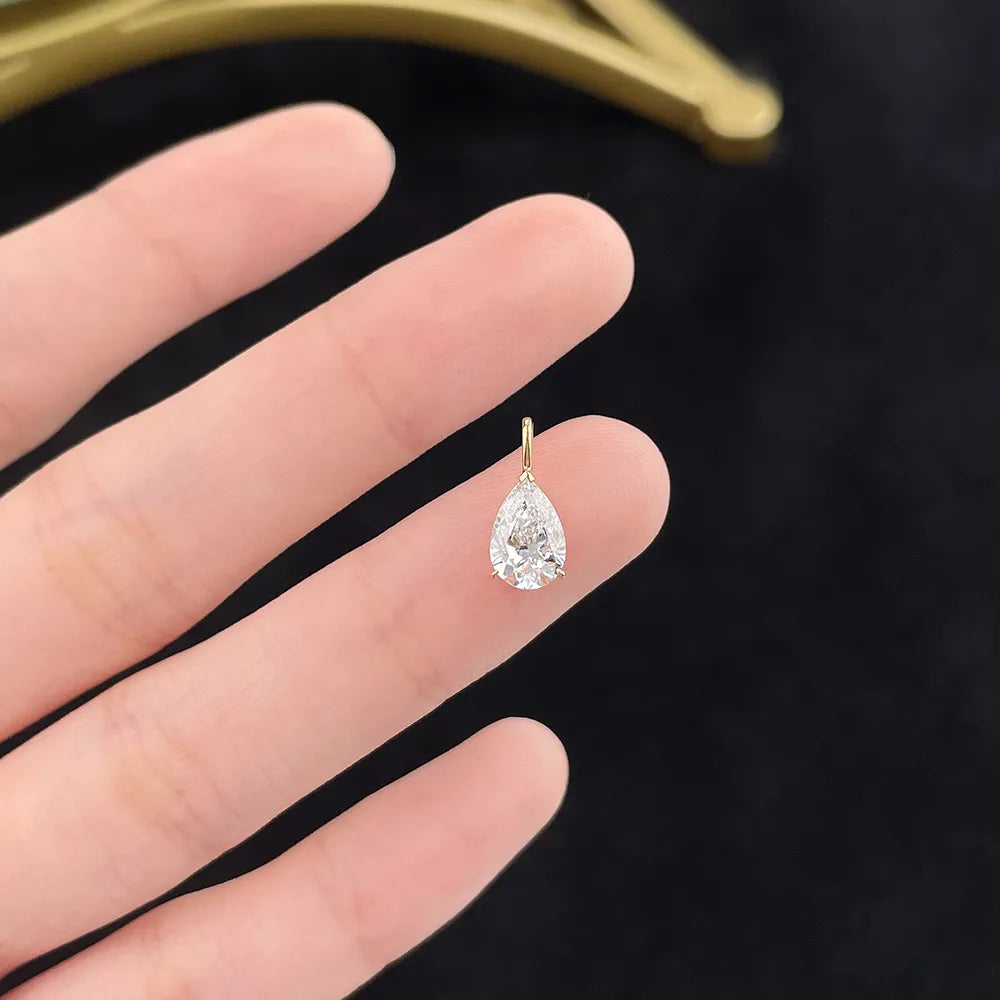 1.03 ct Minimalist Three-Prong Pear-Cut Lab-Grown Diamond Pendant in 18K Yellow Gold