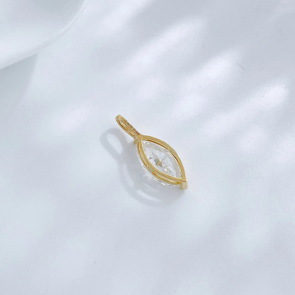 1.28 ct Minimalist Marquise-Cut Lab-Grown Diamond Pendant in 18K Yellow Gold