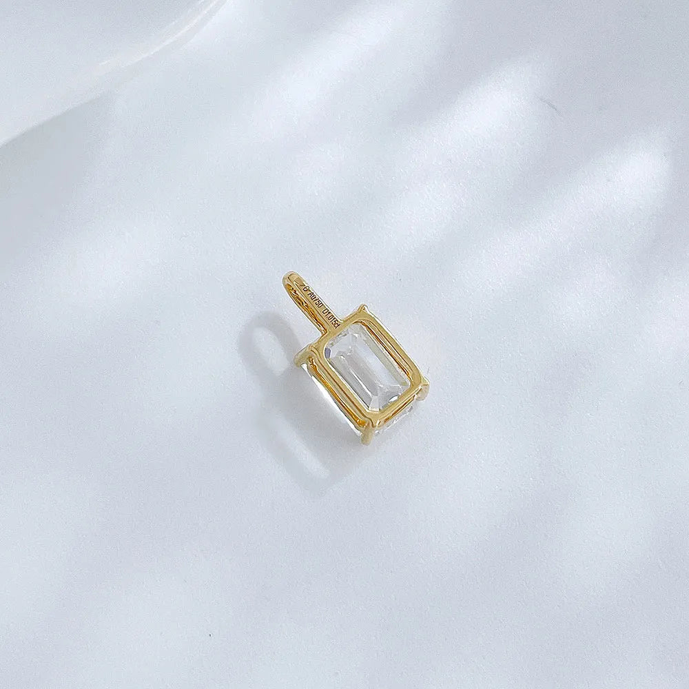 1.06 ct Minimalist Four-Prong Emerald-Cut Lab-Grown Diamond Pendant in 18K Yellow Gold