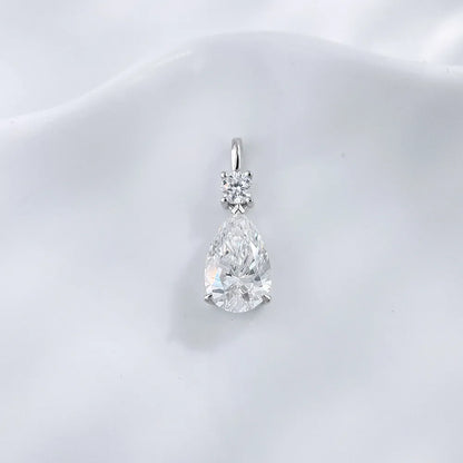 1.02 ct Three-Prong Pear-Cut Lab-Grown Diamond Pendant in PT950 Platinum