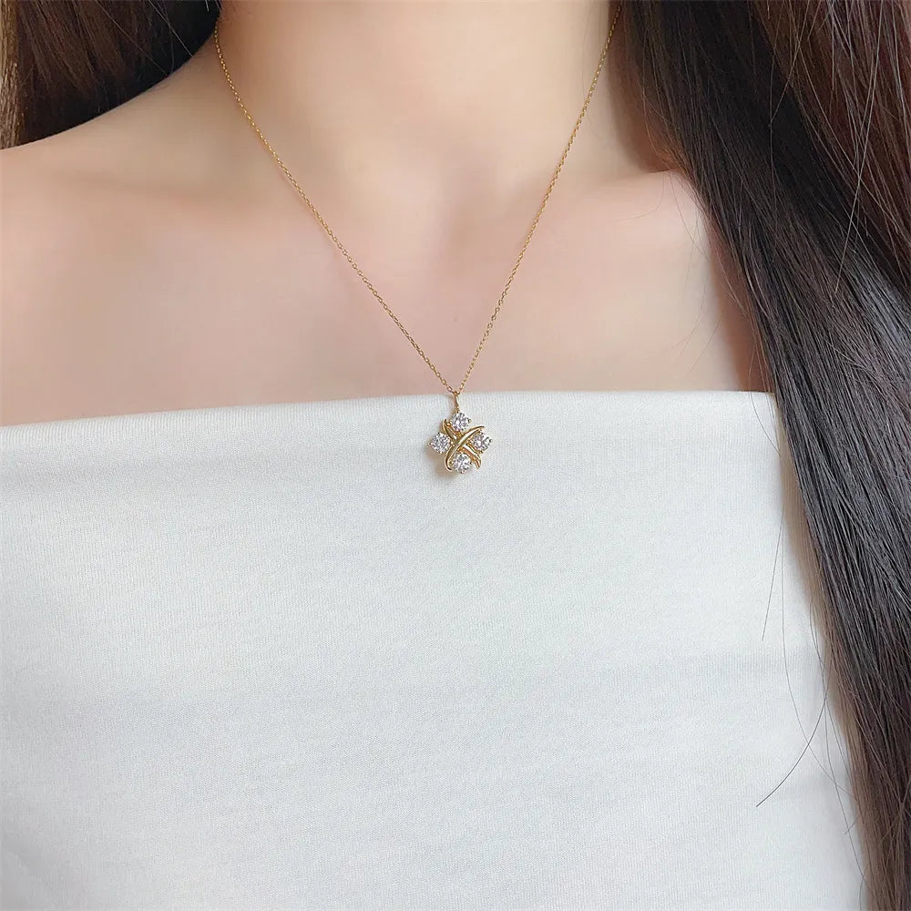 1.32 ctw Statement Round-Cut Lab-Grown Diamond Pendant in 18K Yellow Gold