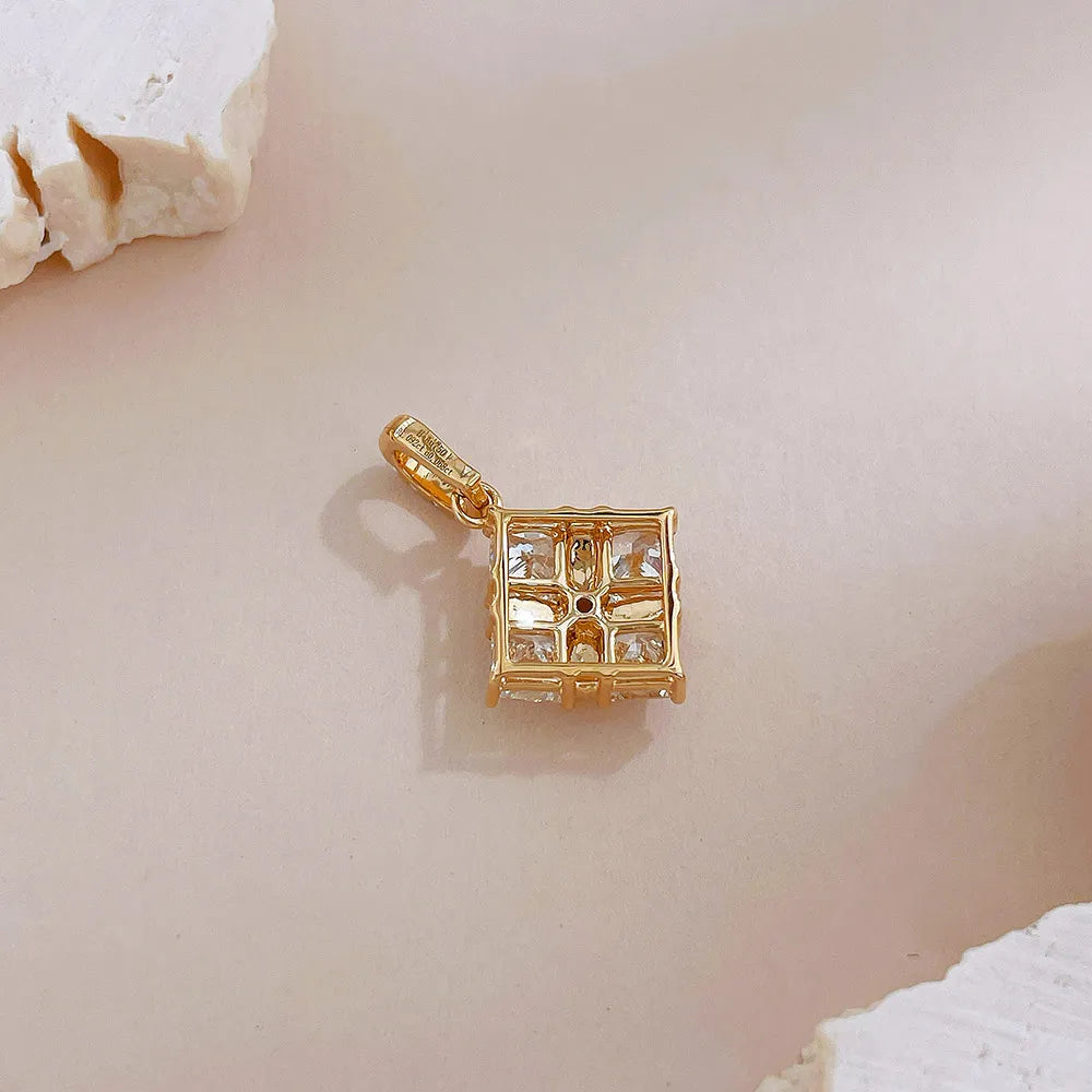 1.3 ctw Four-Leaf Clover Princess-Cut Lab-Grown Diamond Pendant in 18K Yellow Gold