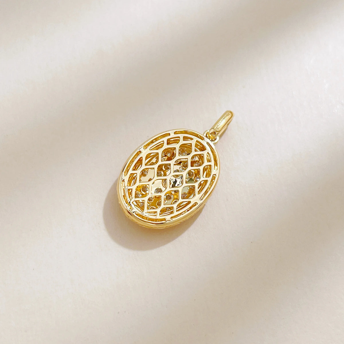 0.43 ctw Vintage Pavé Round-Cut Lab-Grown Diamond Pendant in 18K Yellow Gold