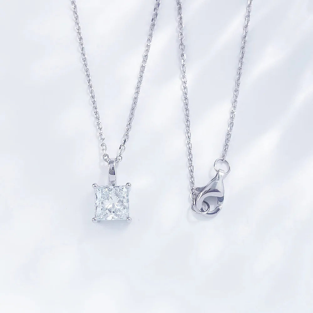 1.09 ct Minimalist Princess-Cut Lab-Grown Diamond Necklace in PT950 Platinum – APYPN0003-PT
