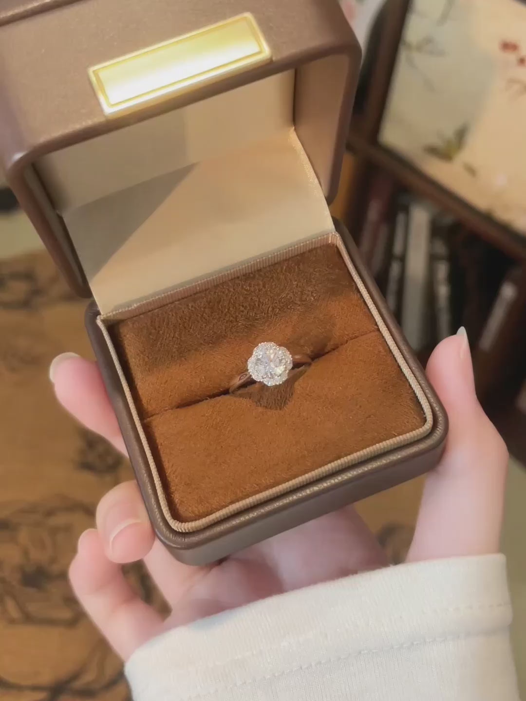 1 ct Floral Round-Cut Lab-Grown Diamond Ring in 18K White Gold – APYFR0288-W video