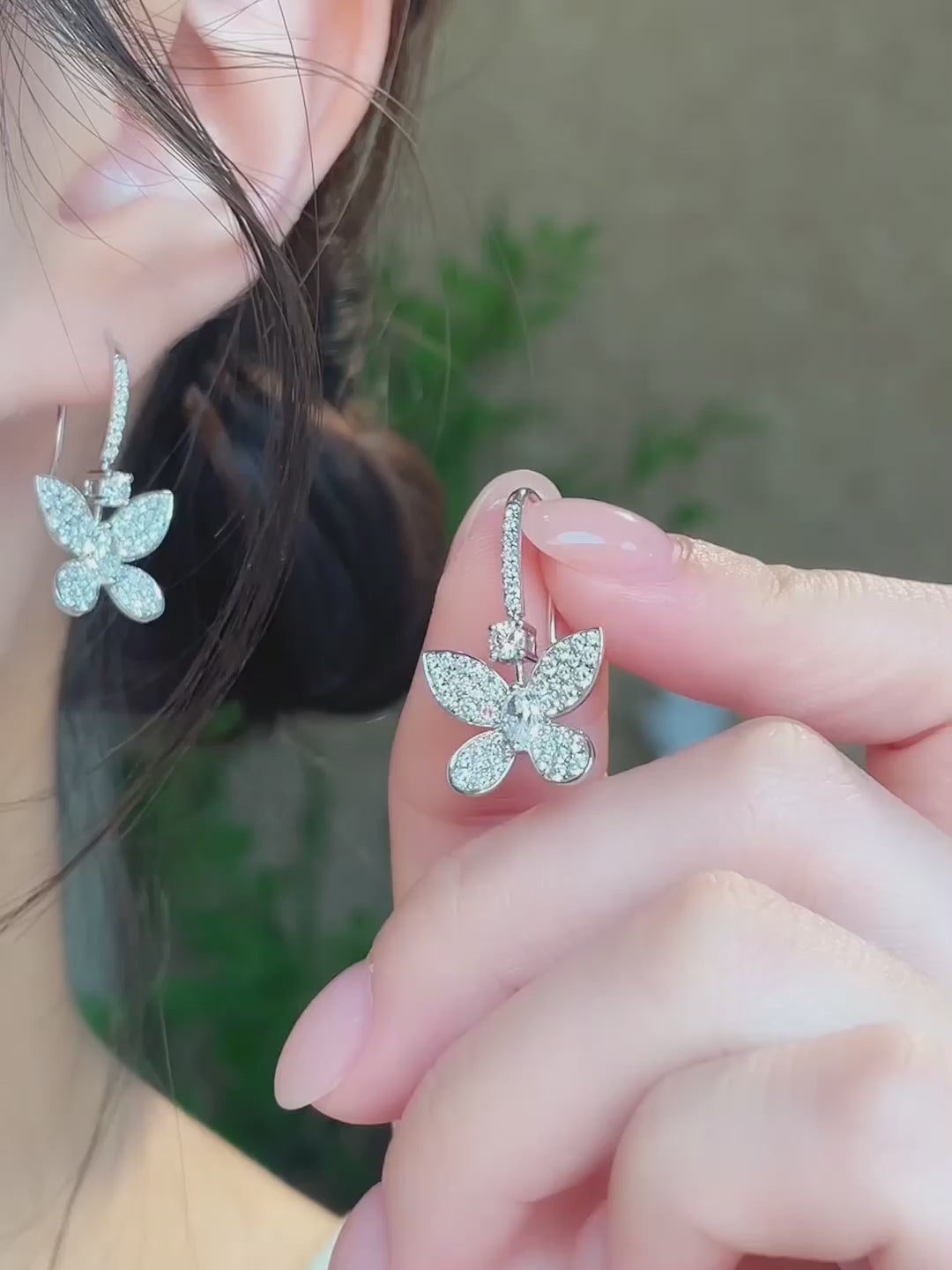 0.22 ctw Butterfly Round-Cut Lab-Grown Diamond Earrings in 18K White Gold