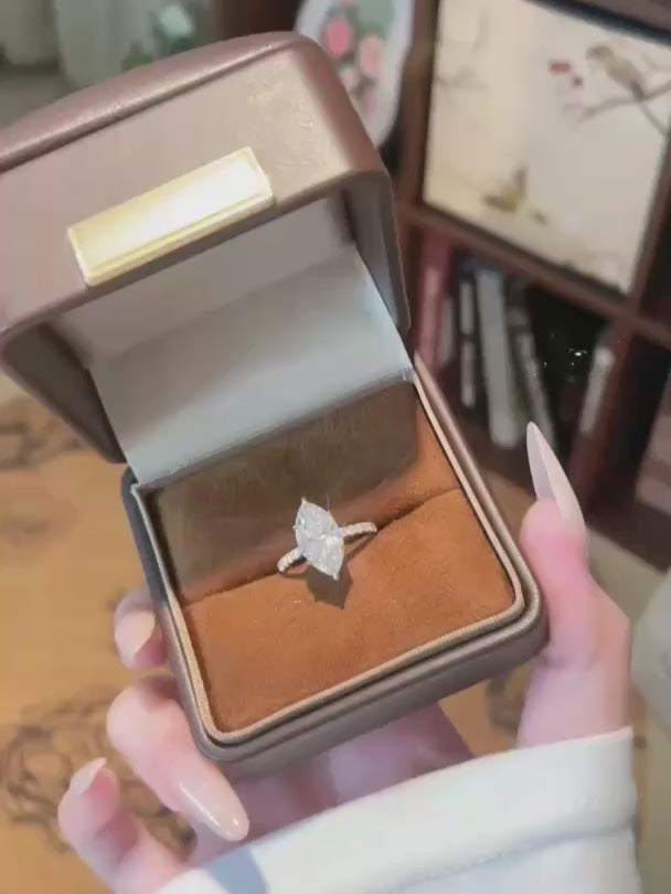 3.01 ct Vintage Six-Prong Marquise-Cut Lab-Grown Diamond Ring in 18K Yellow Gold video