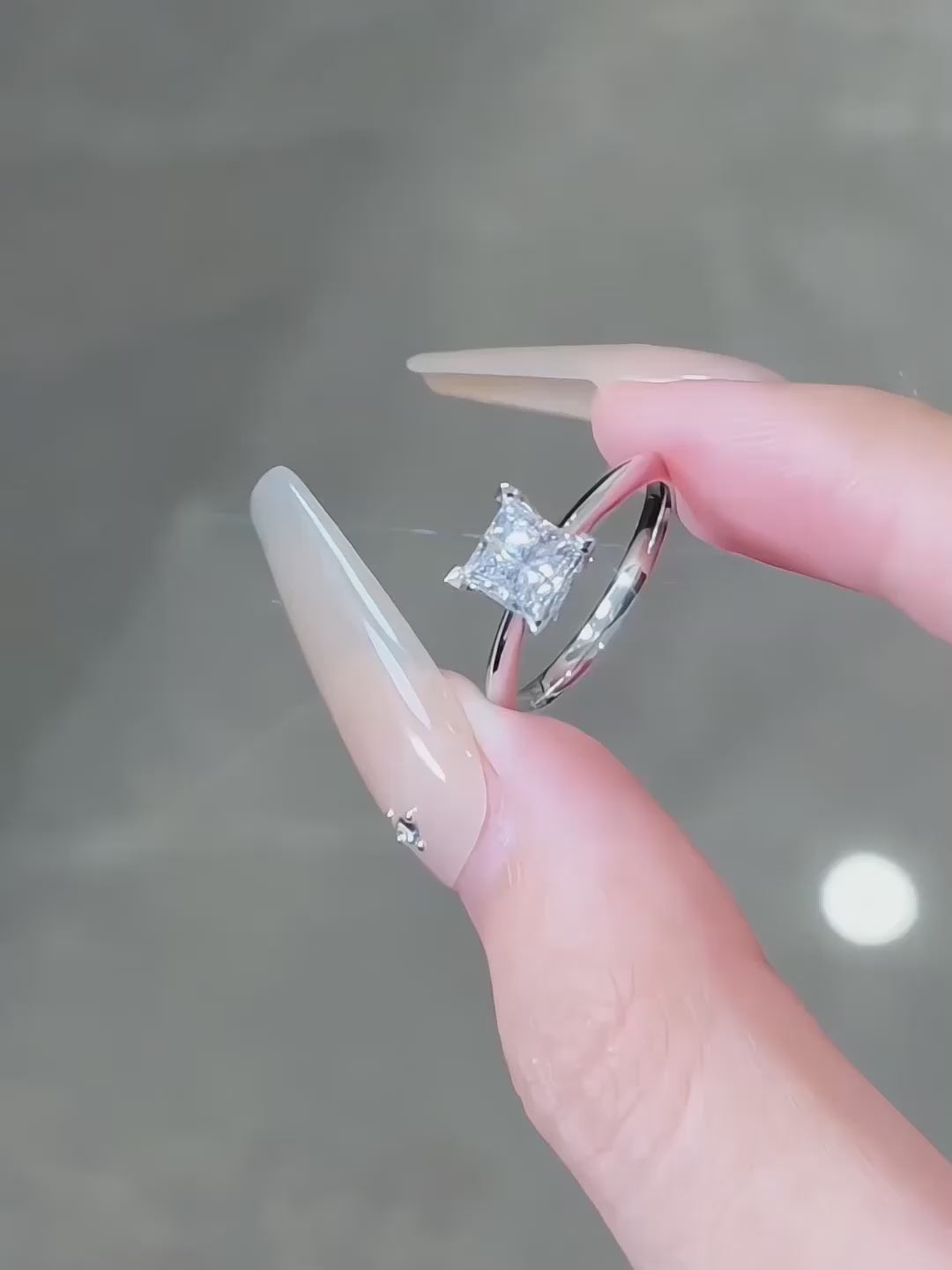 1.04 ct Minimalist Princess-Cut Lab-Grown Diamond Ring in PT950 Platinum – APYFR0214-PT video