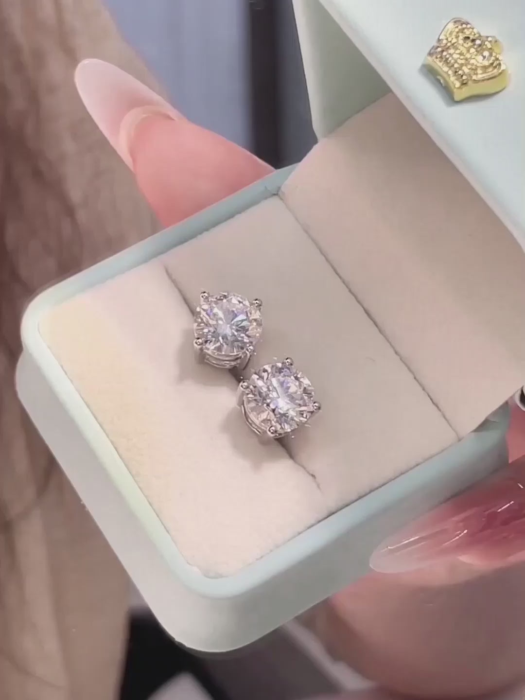 1.1 ctw Minimalist Four-Prong Round-Cut Lab-Grown Diamond Earrings in PT950 Platinum