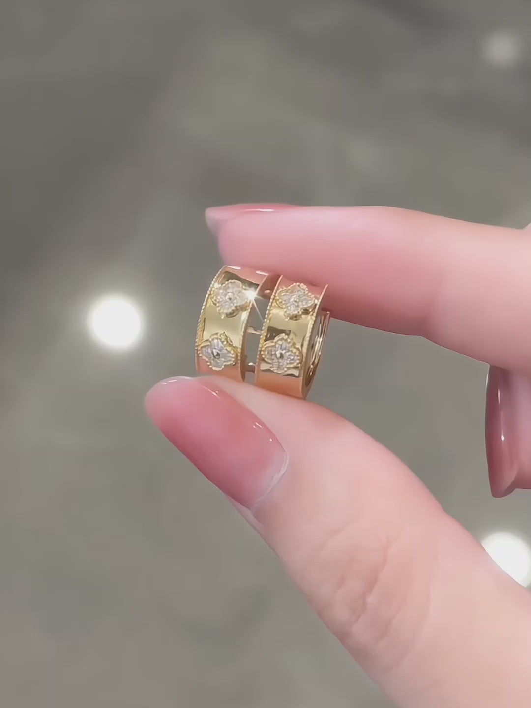 0.16 ctw Floral Round-Cut Lab-Grown Diamond Earrings in 18K Yellow Gold