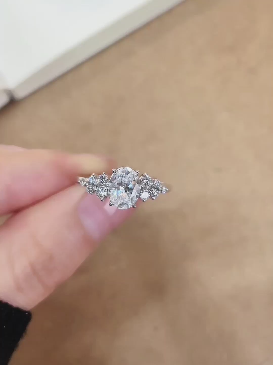 1.01 ct Celestial Four-Prong Oval-Cut Lab-Grown Diamond Ring in PT950 Platinum – APYFR0286-PT video