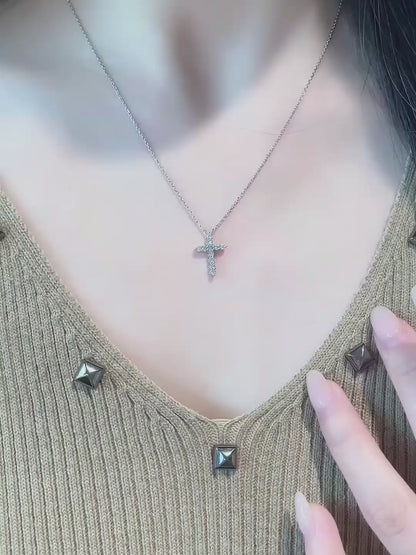 0.24 ctw Cross Round-Cut Lab-Grown Diamond Necklace in 18K White Gold video
