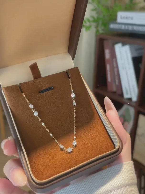 1.9 ctw Celestial Adjustable Round-Cut Lab-Grown Diamond Necklace in 18K Yellow Gold – APYN0319-Y video