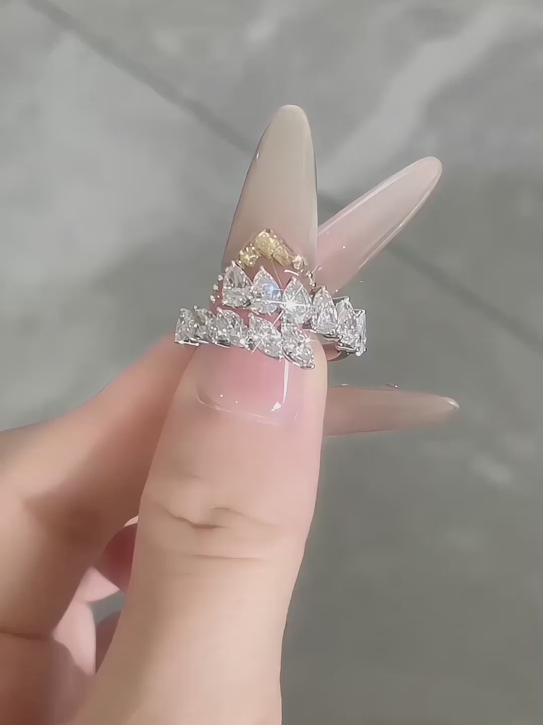 2.33 ctw Statement Mixed-Cut Lab-Grown Diamond Band in PT950 Platinum video