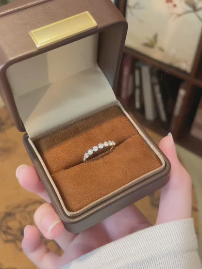 0.6 ctw Celestial Oval-Cut Lab-Grown Diamond Band in 18K Yellow Gold video