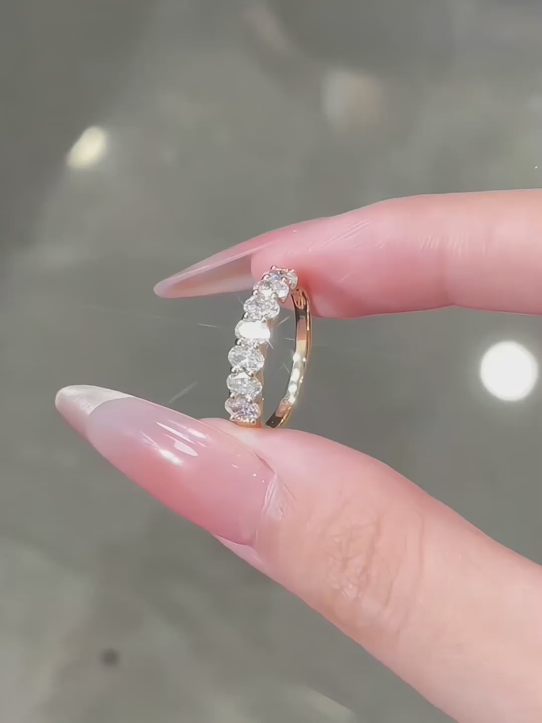 1.06 ctw Classic Oval-Cut Lab-Grown Diamond Band in 18K Yellow Gold video