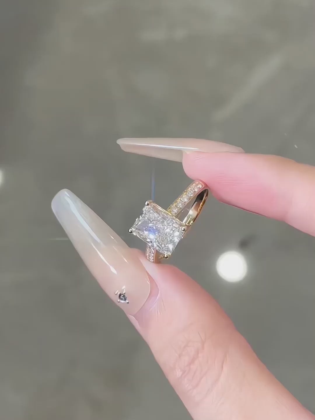 3.03 ct Statement Four-Prong Radiant-Cut Lab-Grown Diamond Ring in 18K Yellow Gold video