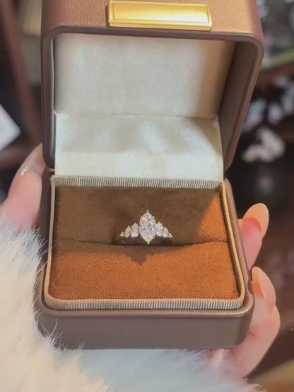 1.08 ct Floral Cluster Marquise-Cut Lab-Grown Diamond Ring in 18K Yellow Gold video