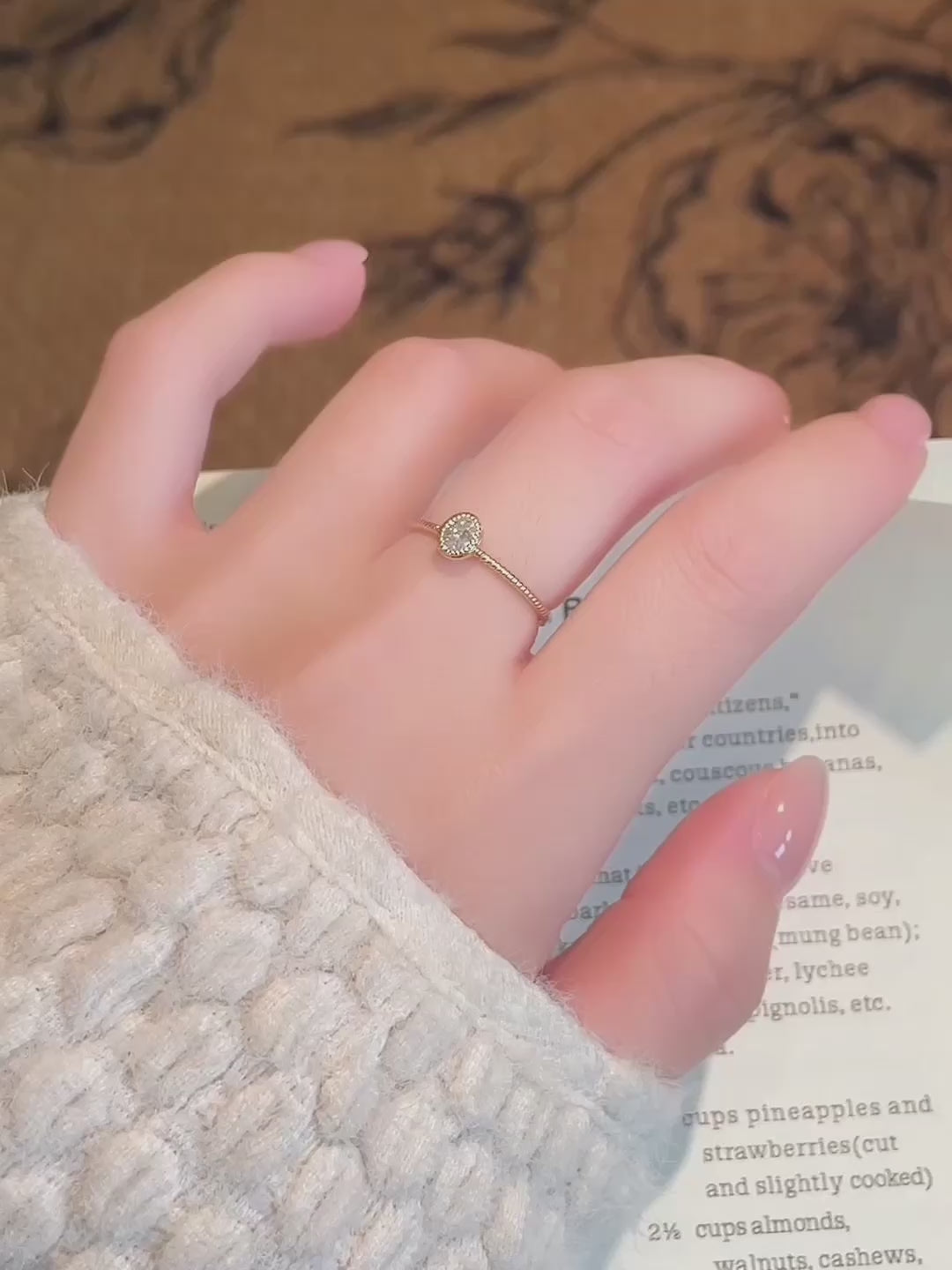 0.15 ct Vintage Oval-Cut Lab-Grown Diamond Ring in 18K Yellow Gold – APYFR0355-Y video