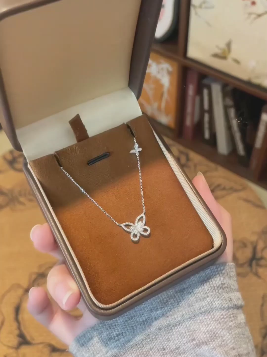 0.27 ctw Butterfly Adjustable Round-Cut Lab-Grown Diamond Necklace in 18K White Gold – APYN0248-W video