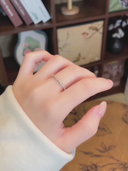 1.29 ctw Statement Round-Cut Lab-Grown Diamond Band in 18K Yellow Gold – APYFR0367-Y video