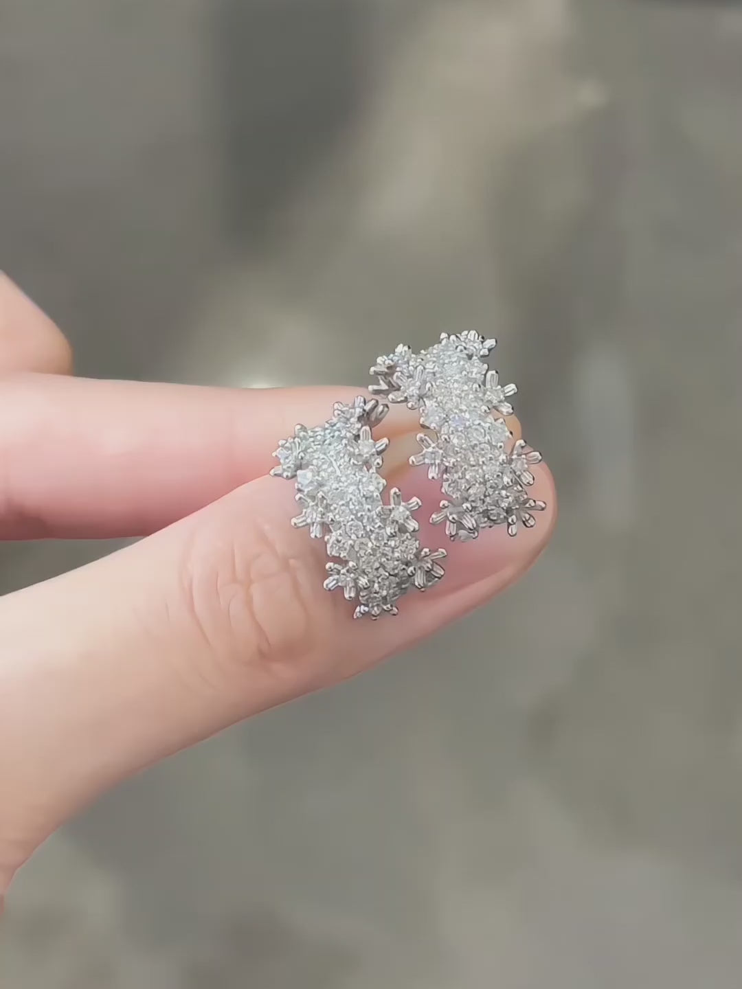 1.35 ctw Floral Round-Cut Lab-Grown Diamond Earrings in PT950 Platinum