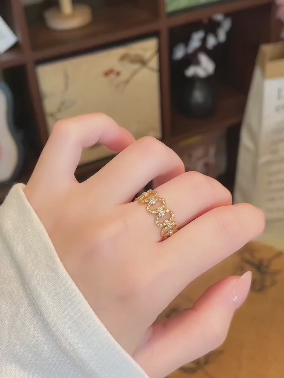 0.24 ctw Round-Cut Lab-Grown Diamond Band in 18K Yellow Gold – APYFR0377-Y video