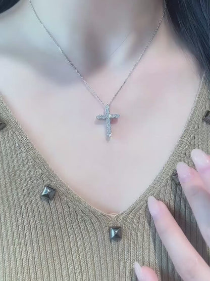1.26 ctw Cross Round-Cut Lab-Grown Diamond Necklace in PT950 Platinum – APYPN0009-PT video