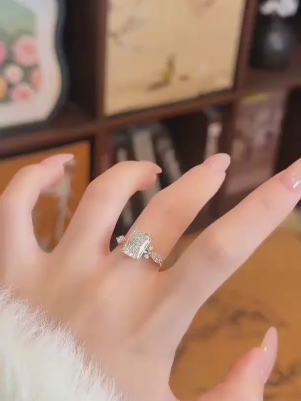 3.03 ct Vintage Radiant-Cut Lab-Grown Diamond Ring in 18K Yellow Gold video