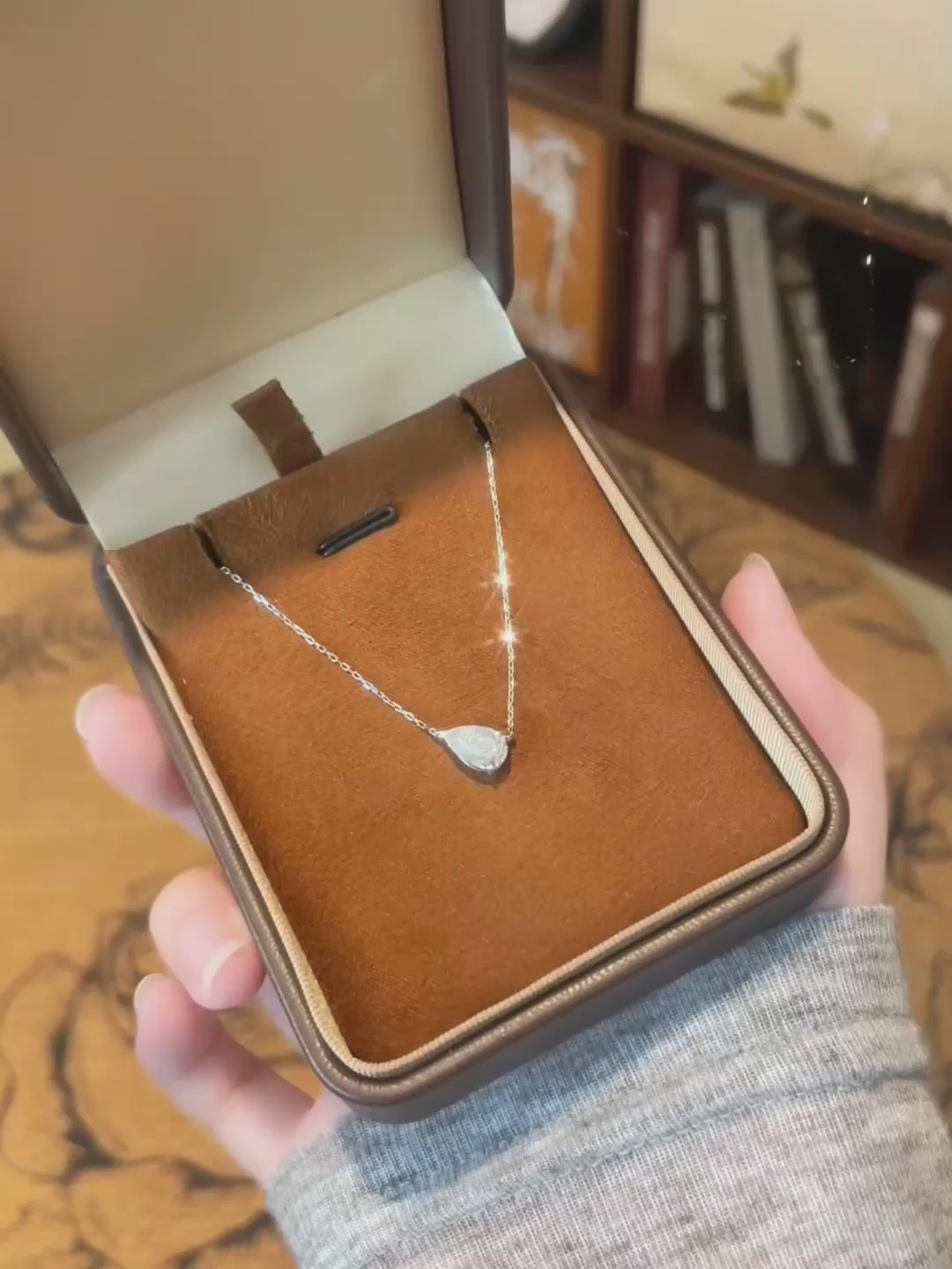 1.06 ct Minimalist Adjustable Pear-Cut Lab-Grown Diamond Necklace in 18K White Gold video