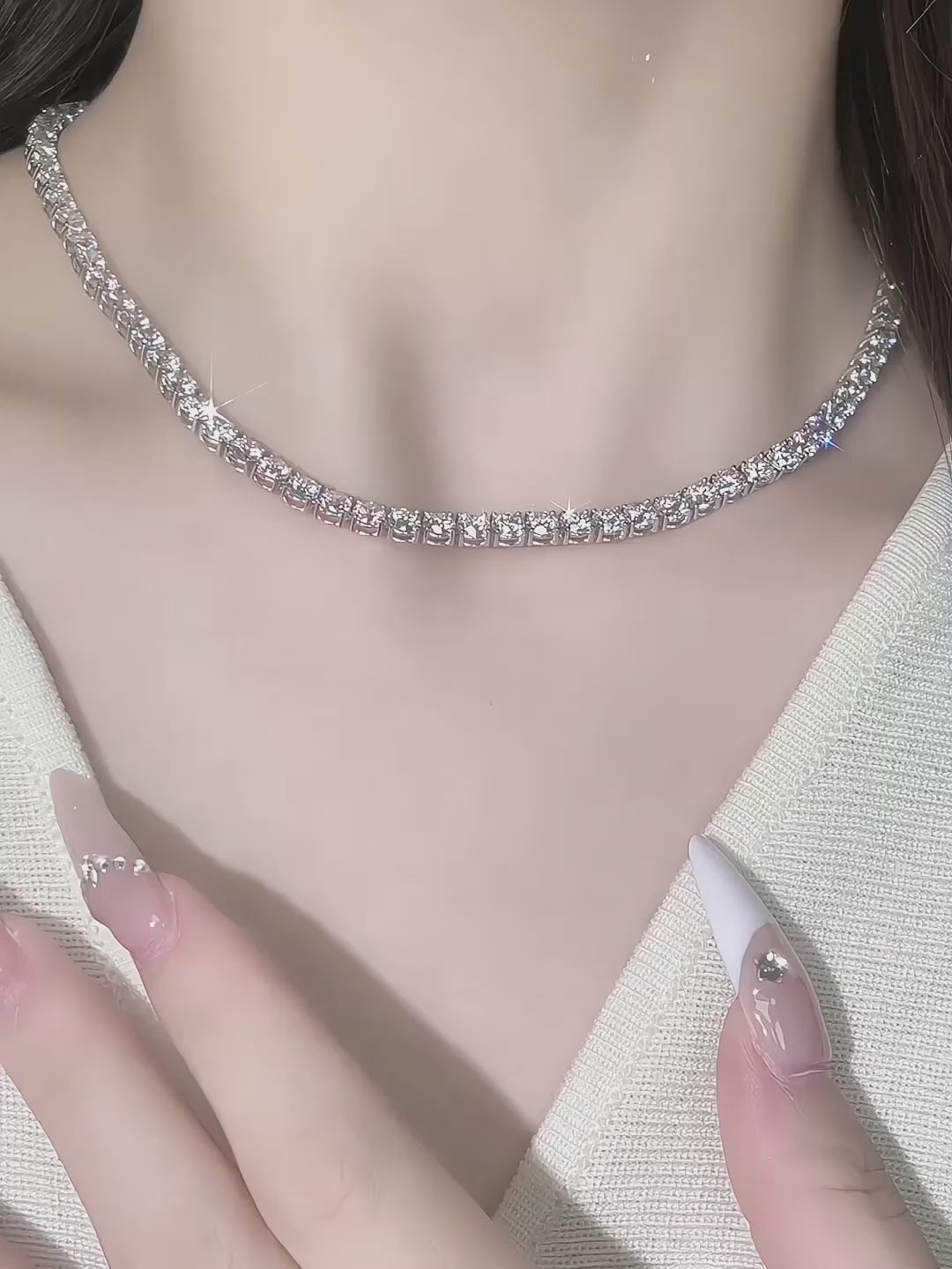 26.66 ctw Statement Round-Cut Lab-Grown Diamond Necklace in 18K White Gold – APYN0084-W video