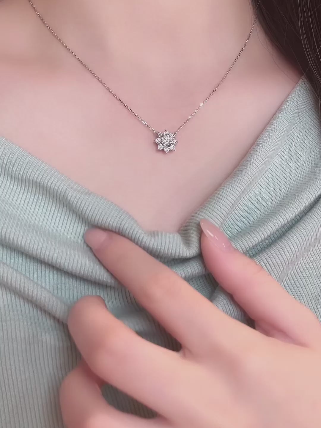 0.53 ct Floral Round-Cut Lab-Grown Diamond Necklace in PT950 Platinum – APYN0160-PT video