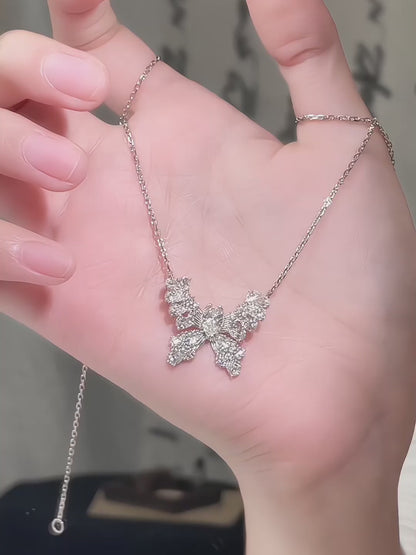 0.61 ct Butterfly Mixed-Cut Lab-Grown Diamond Necklace in PT950 Platinum – APYN0090-PT video