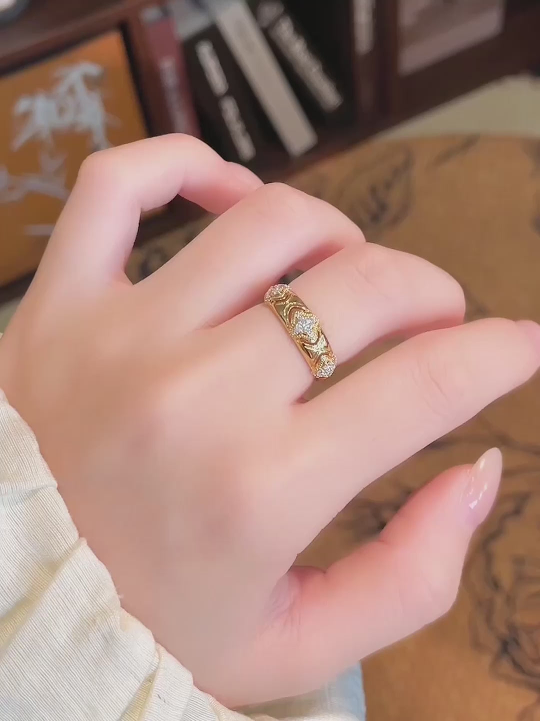0.2 ctw Celestial Round-Cut Lab-Grown Diamond Band in 18K Yellow Gold – APYFR0388-Y video